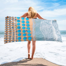 Load image into Gallery viewer, Pescara Beach Towel
